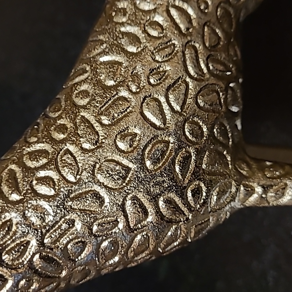 Metal Giraffe - Picture 11 of 13